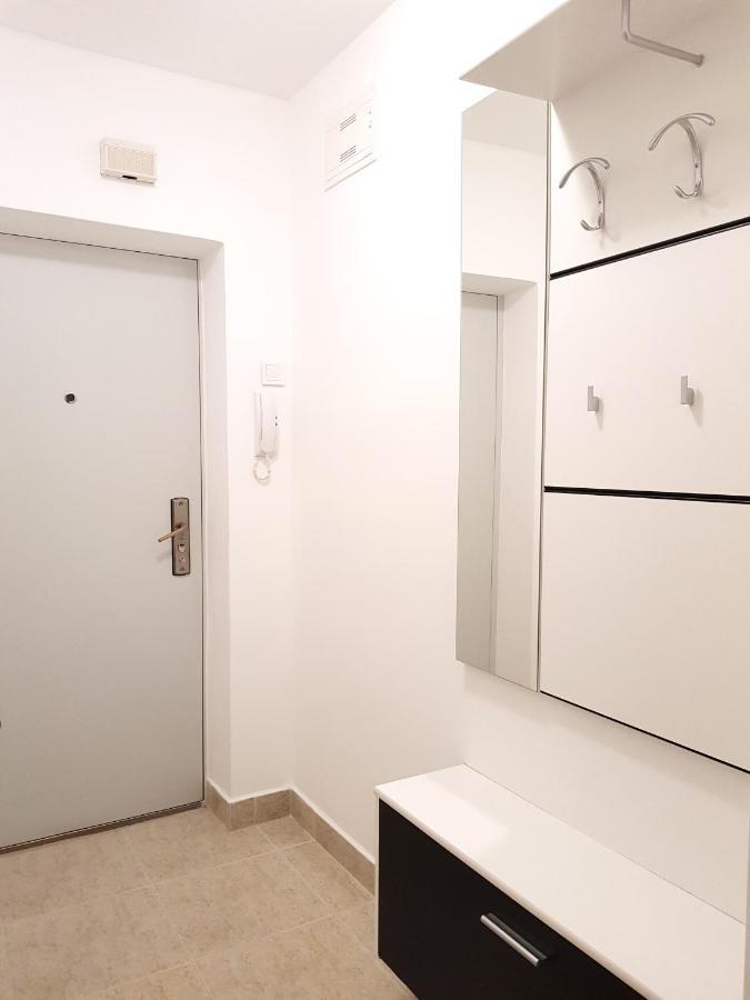 Apartman Monte Rizzi Apartment Pula Ngoại thất bức ảnh